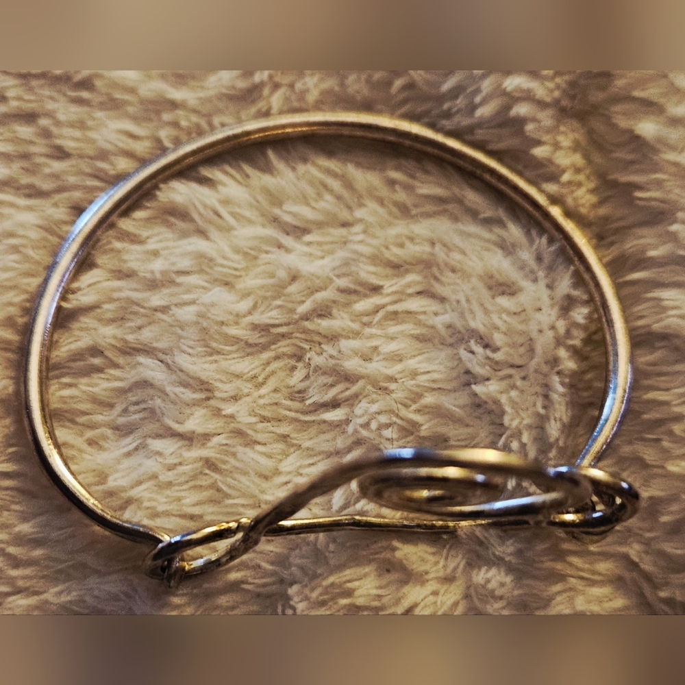 Artisan Made Silver Heart Bracelet - Picture 7 of 7